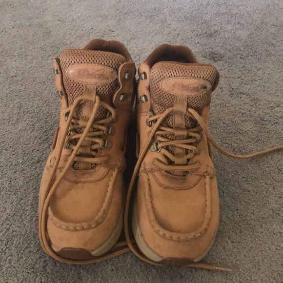 world wide sportsman chukka boots